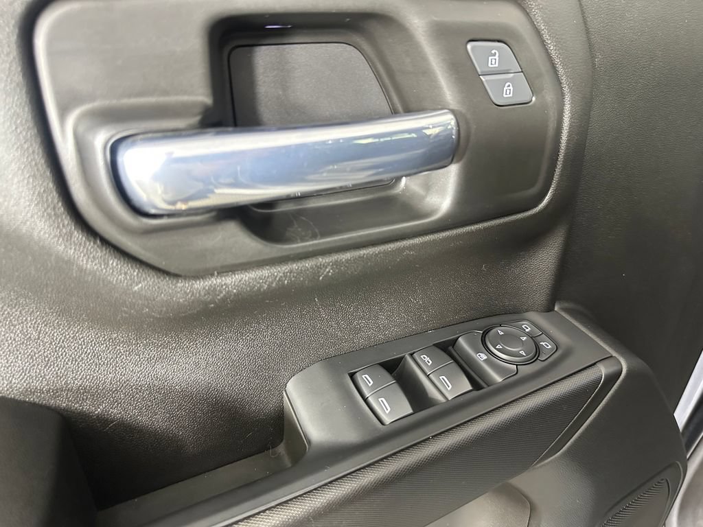 Used 2021 Chevrolet Silverado 1500 Custom AWD/4WD image 24
