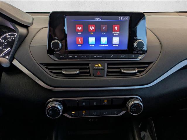 Used 2024 Nissan Altima 2.5 S image 14