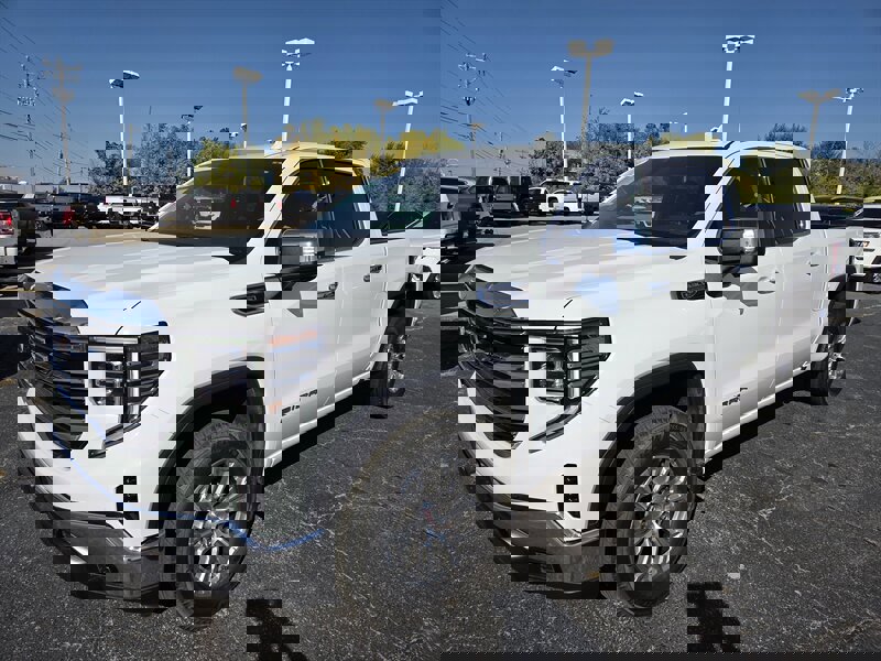 Used 2024 GMC Sierra 1500 SLT image 7