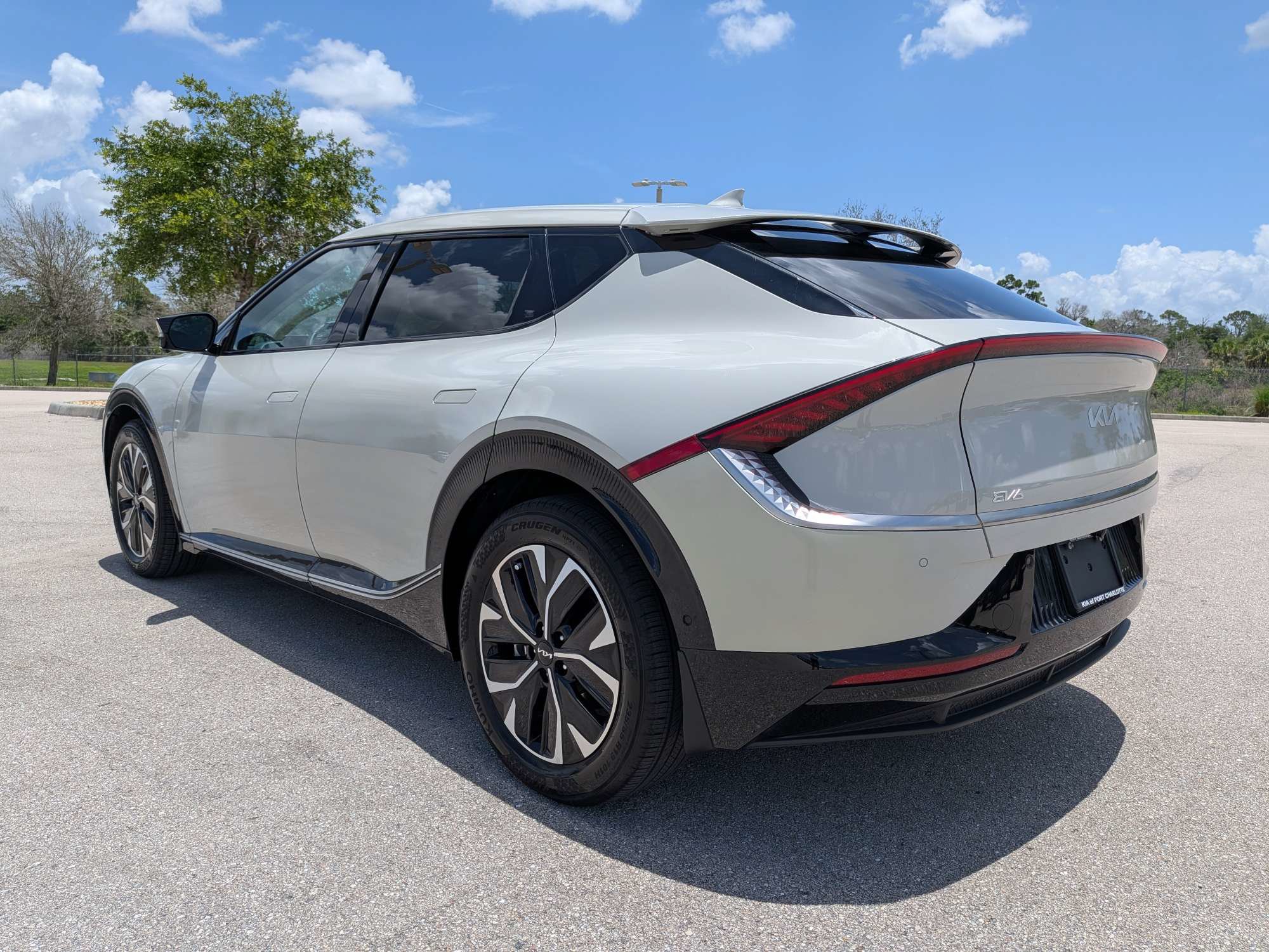Certified 2024 Kia EV6 Wind w/ Wind Technology Package RWD image 7