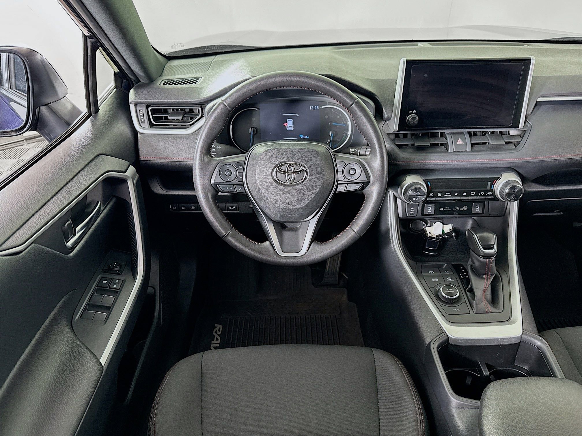 Certified 2023 Toyota RAV4 SE w/ Weather & Moonroof Package image 19