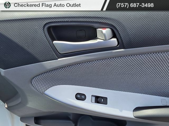 Used 2014 Hyundai Accent GS FWD image 37