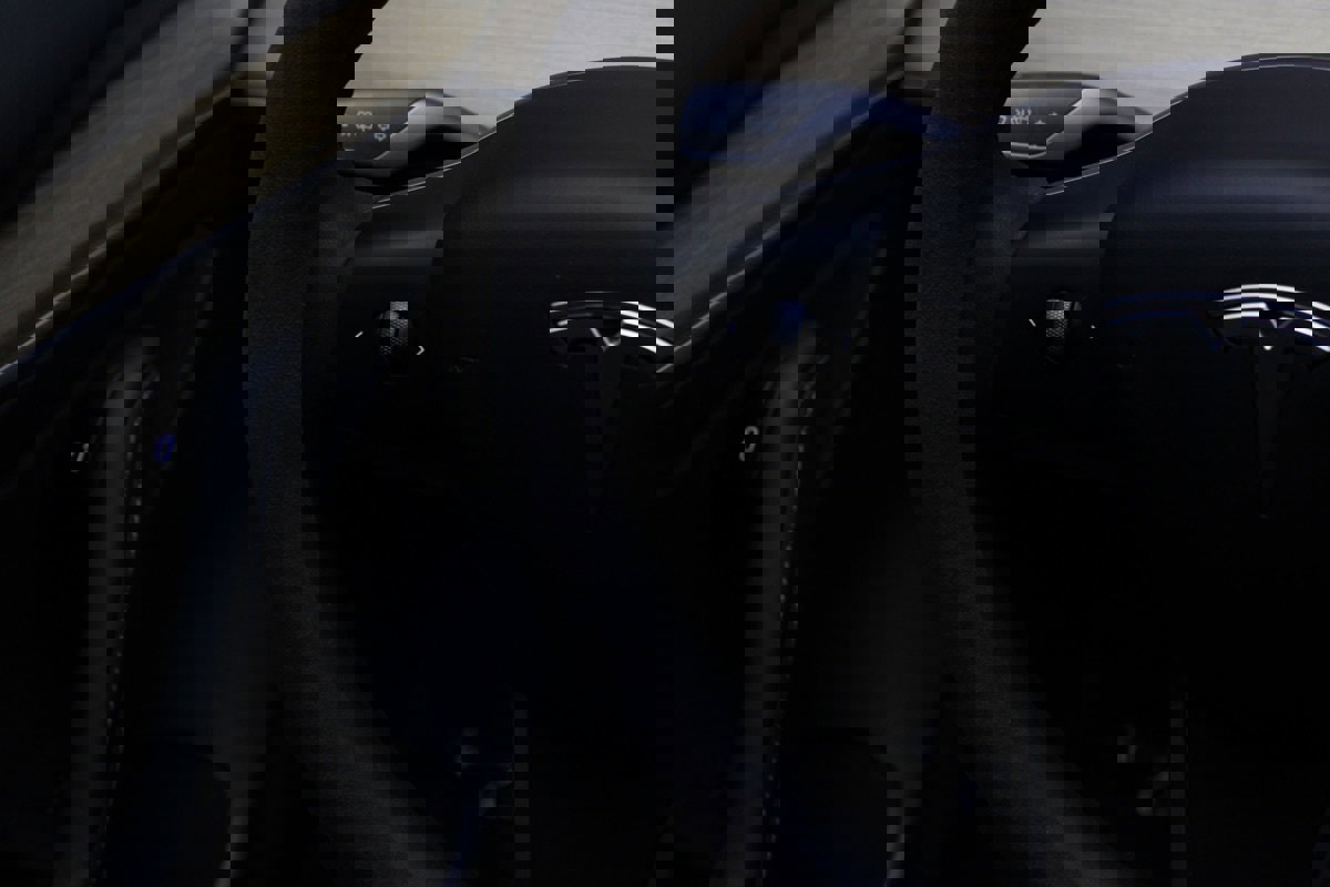 Used 2023 Tesla Model 3 Standard Range image 26