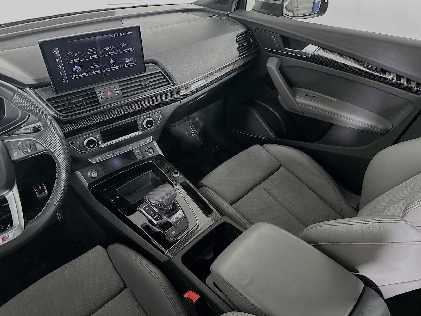 Used 2022 Audi SQ5 Premium Plus w/ Premium Plus Package image 22