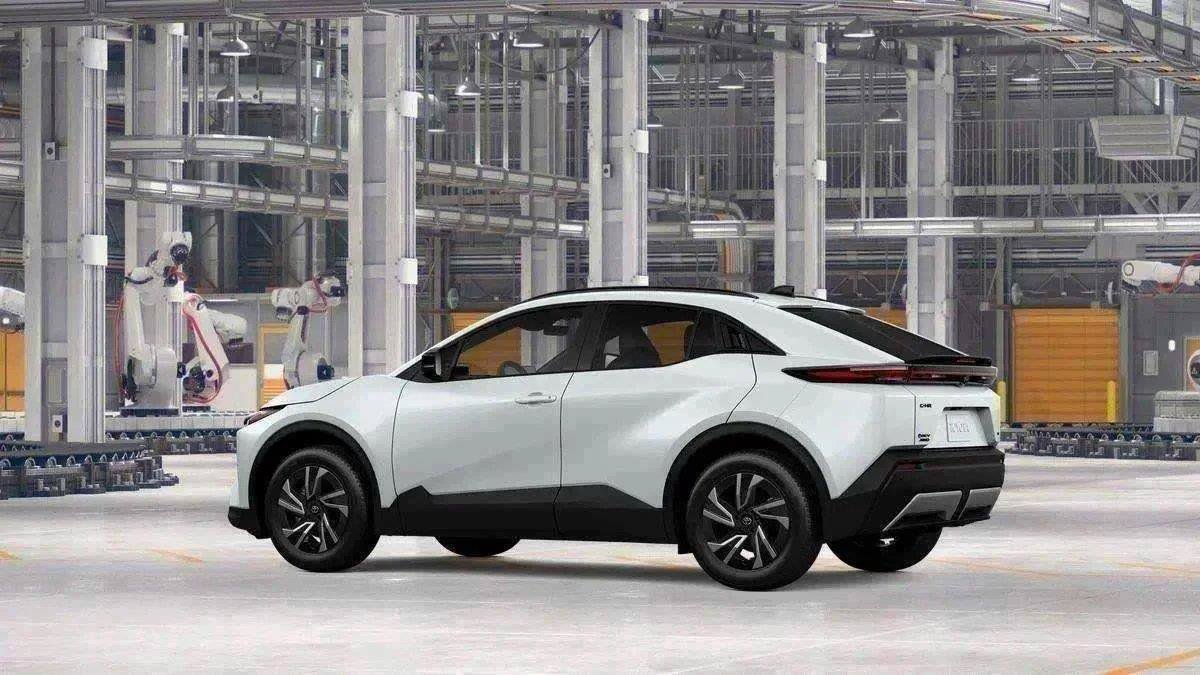 New 2026 Toyota C-HR AWD/4WD image 93