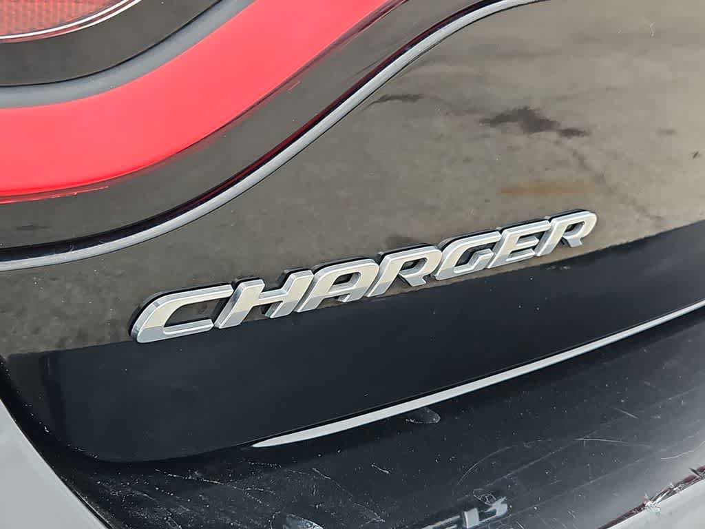 Used 2023 Dodge Charger SXT image 13