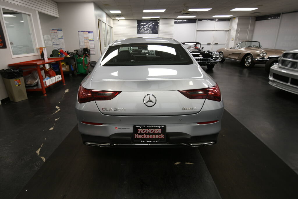 Used 2025 Mercedes-Benz CLA 250 4MATIC image 7
