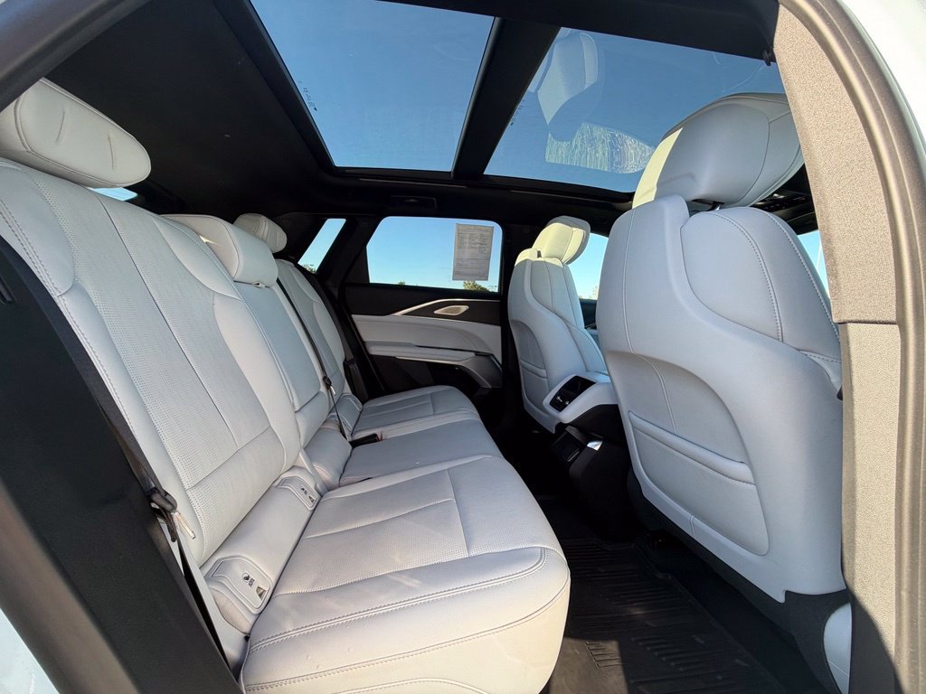Certified 2024 Cadillac Lyriq Sport AWD/4WD image 35
