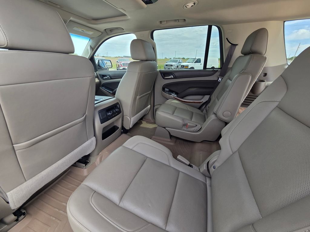 Used 2018 Chevrolet Tahoe Premier AWD/4WD image 25
