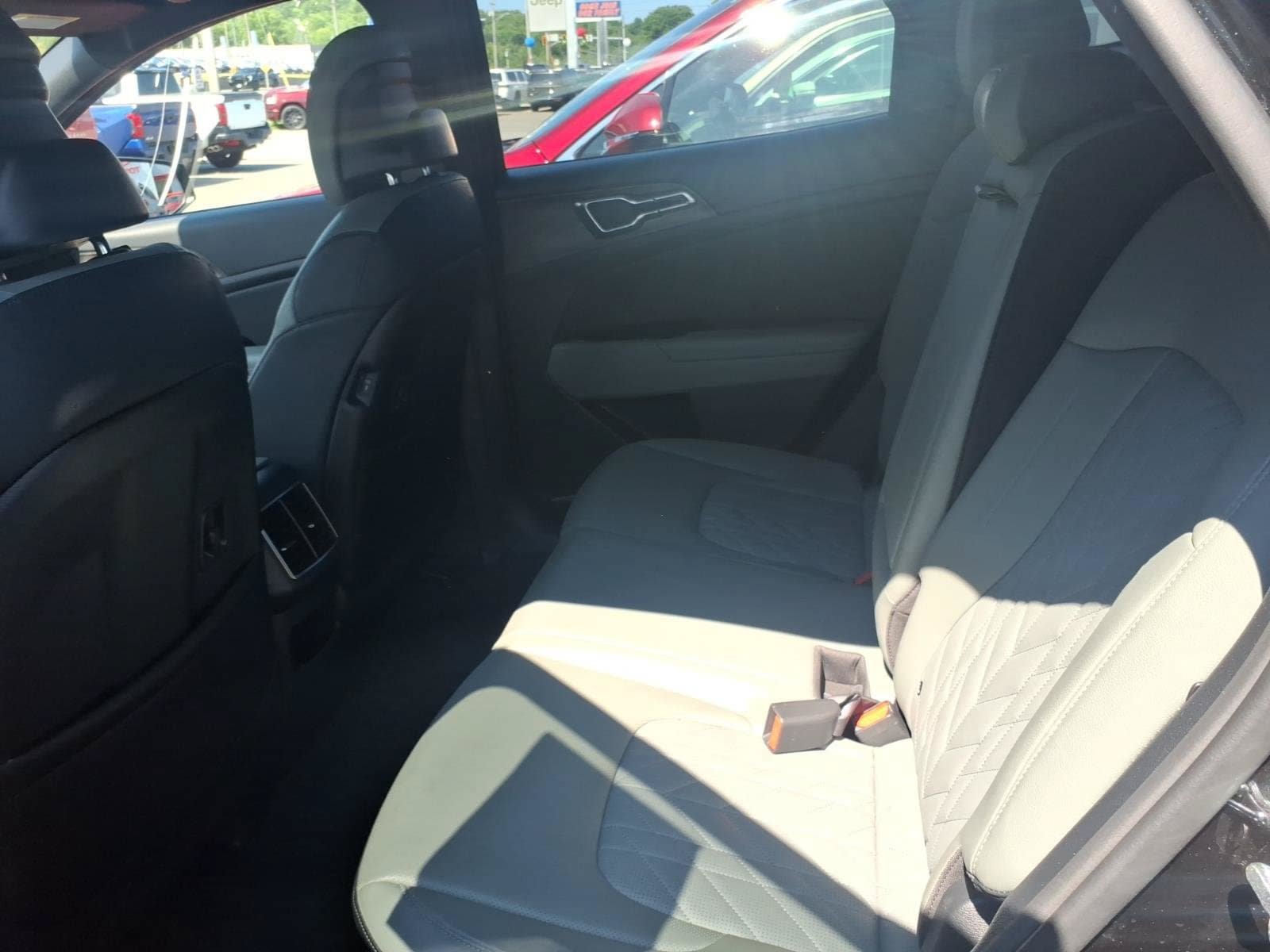 Used 2024 Kia Sportage X-Line AWD/4WD image 8