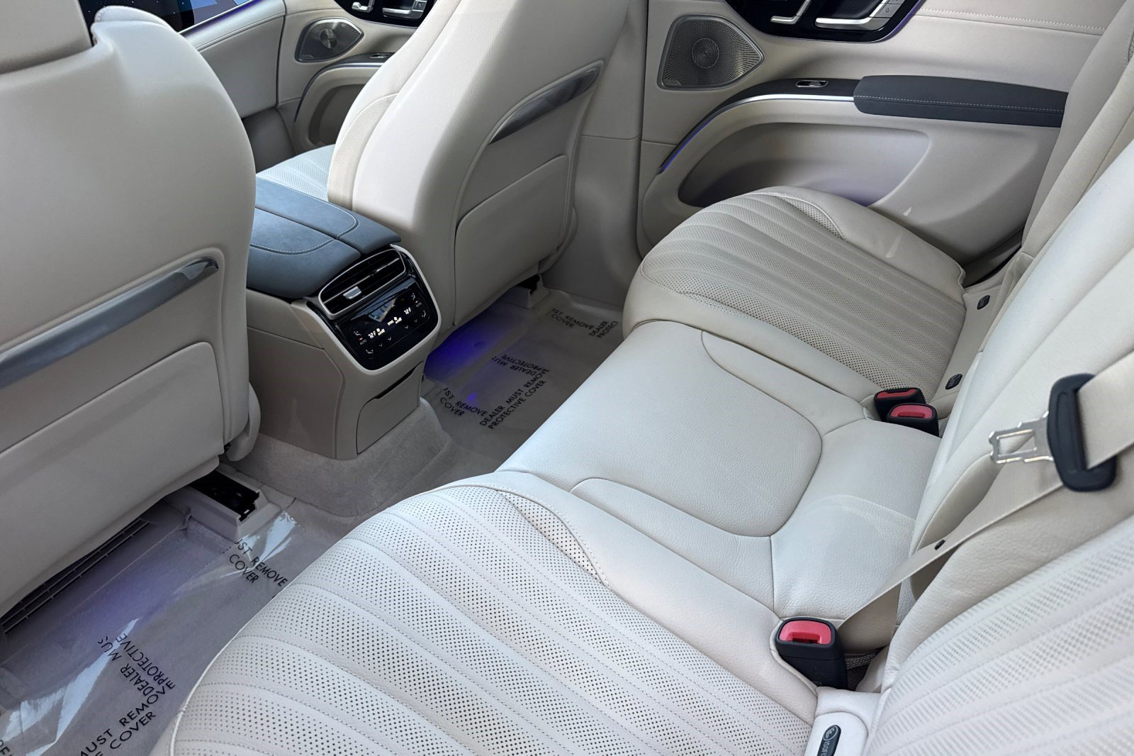 New 2026 Mercedes-Benz EQS 400 4MATIC SUV image 21