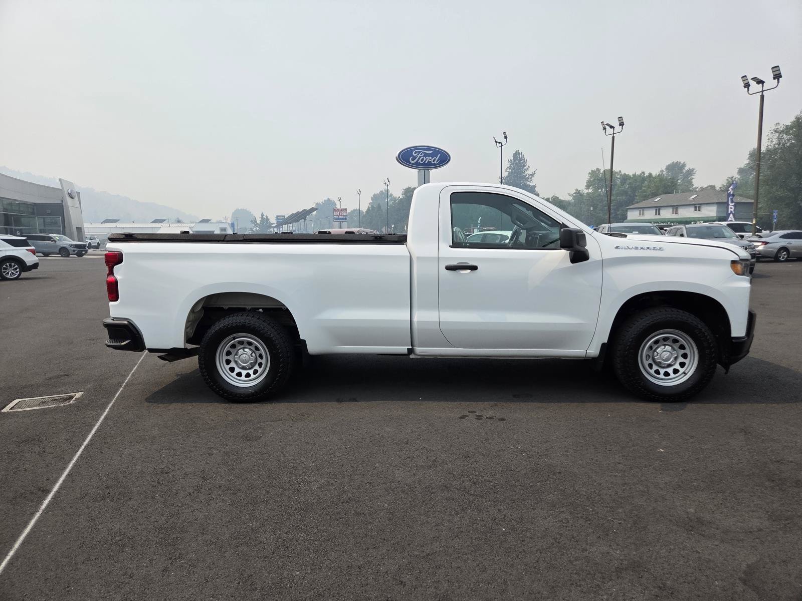 Used 2021 Chevrolet Silverado 1500 W/T w/ WT Value Package AWD/4WD image 4