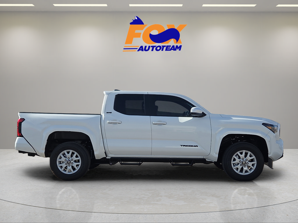 New 2026 Toyota Tacoma SR5 AWD/4WD image 5