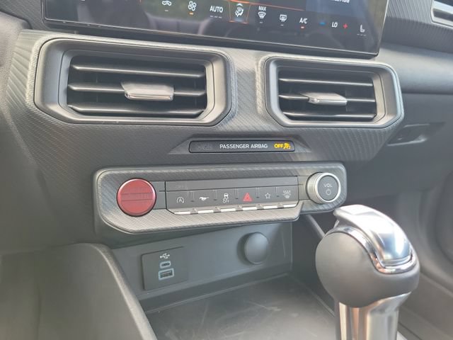 Used 2025 Ford Mustang Coupe RWD image 17