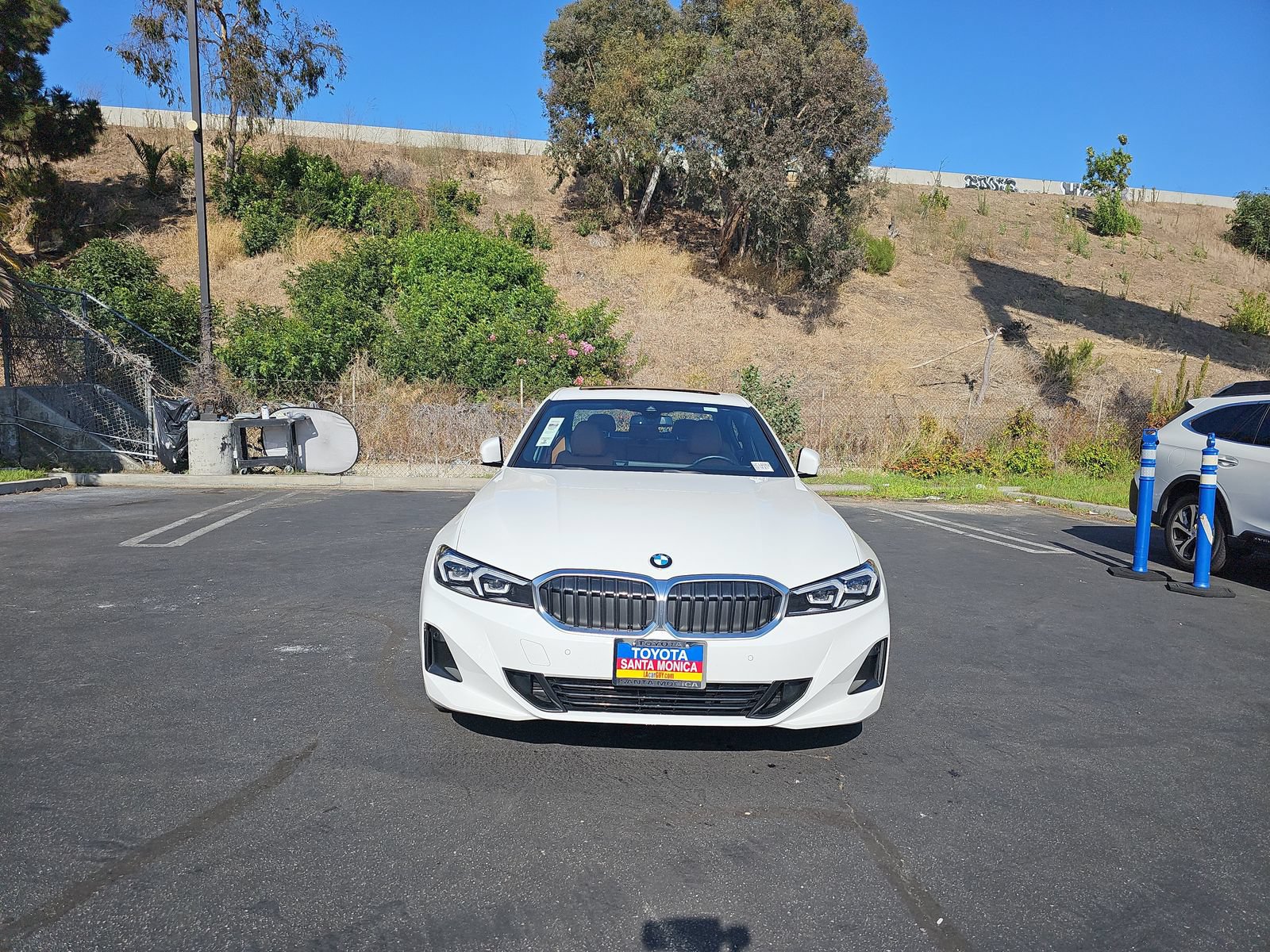 Used 2023 BMW 330i Sedan w/ Driving Assistance Package RWD image 12