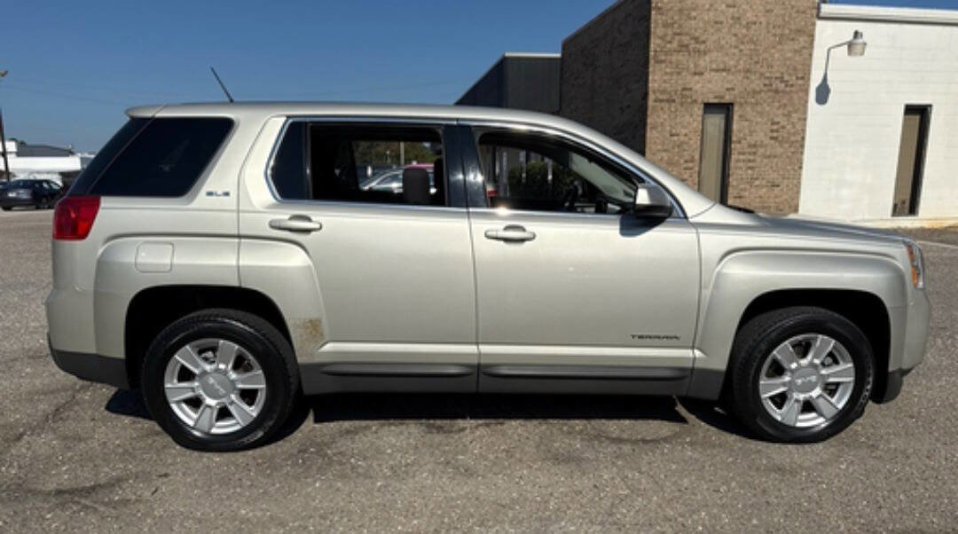Used 2013 GMC Terrain SLE image 5