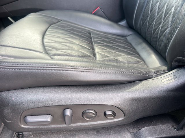 Used 2023 Buick Enclave Avenir w/ Trailering Package, 5000 lbs. AWD/4WD image 24