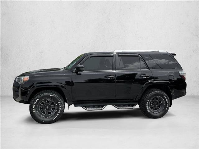 Used 2016 Toyota 4Runner SR5 AWD/4WD video 4