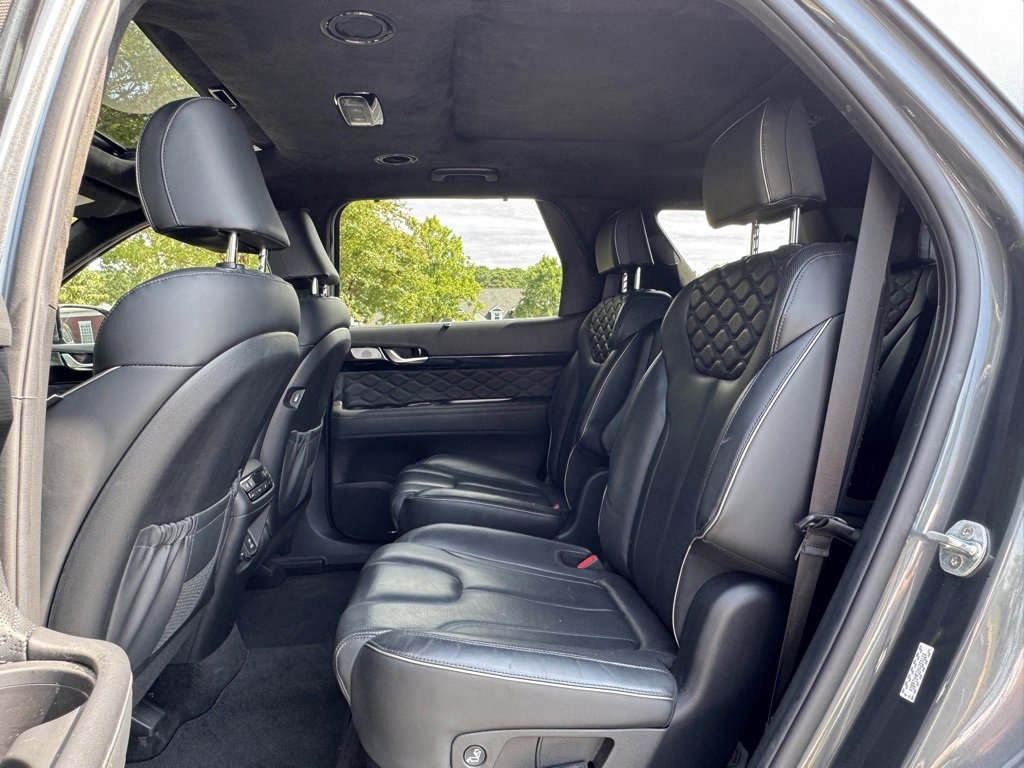 Used 2021 Hyundai Palisade Calligraphy image 17