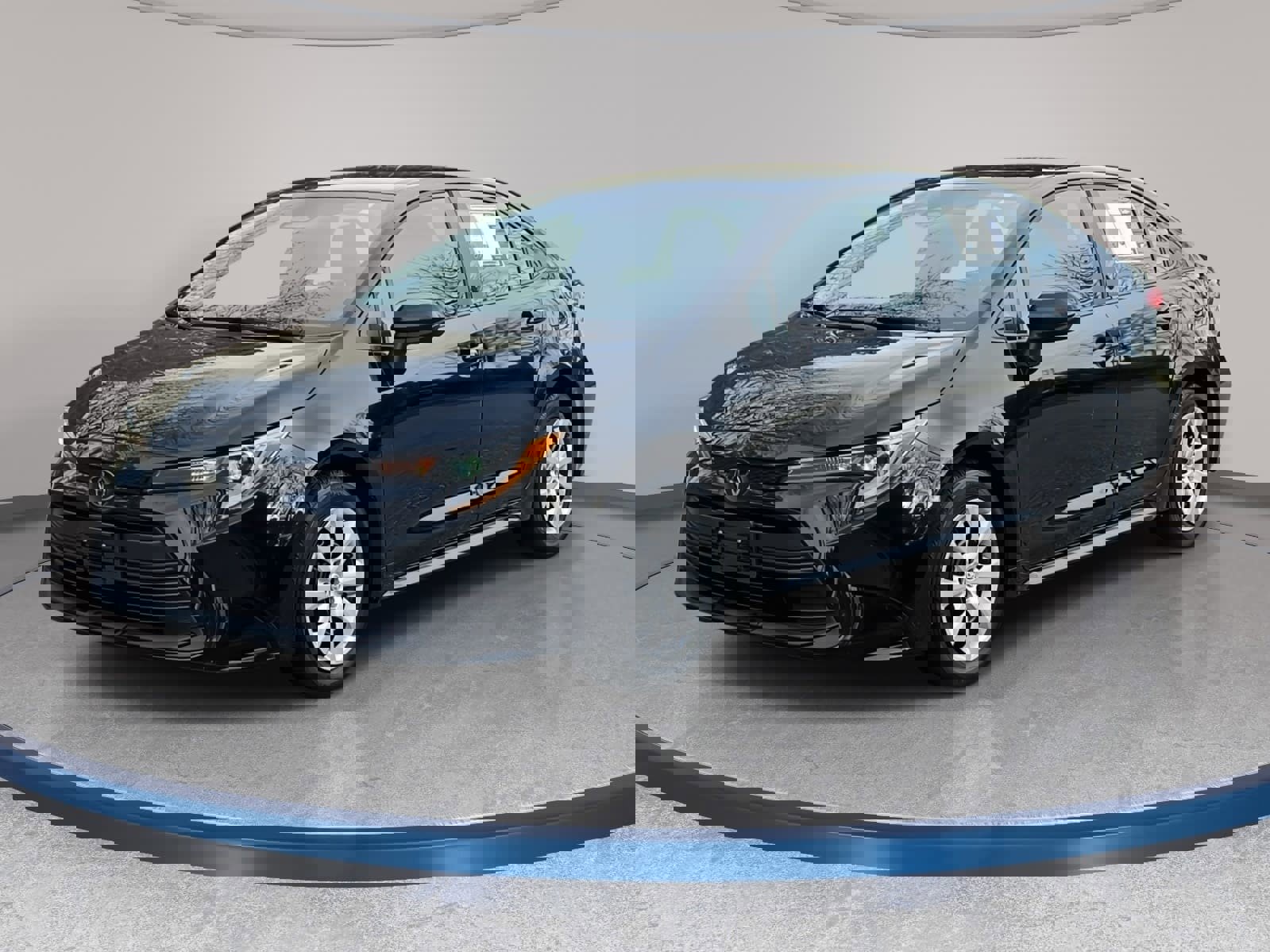 Used 2024 Toyota Corolla LE