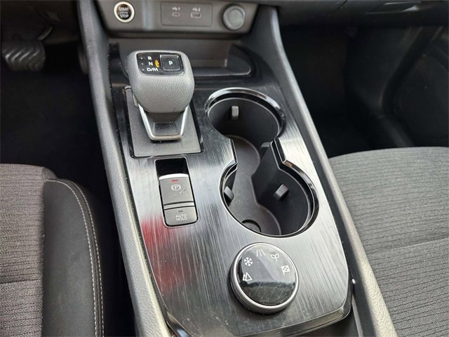 Used 2023 Nissan Rogue SV image 23