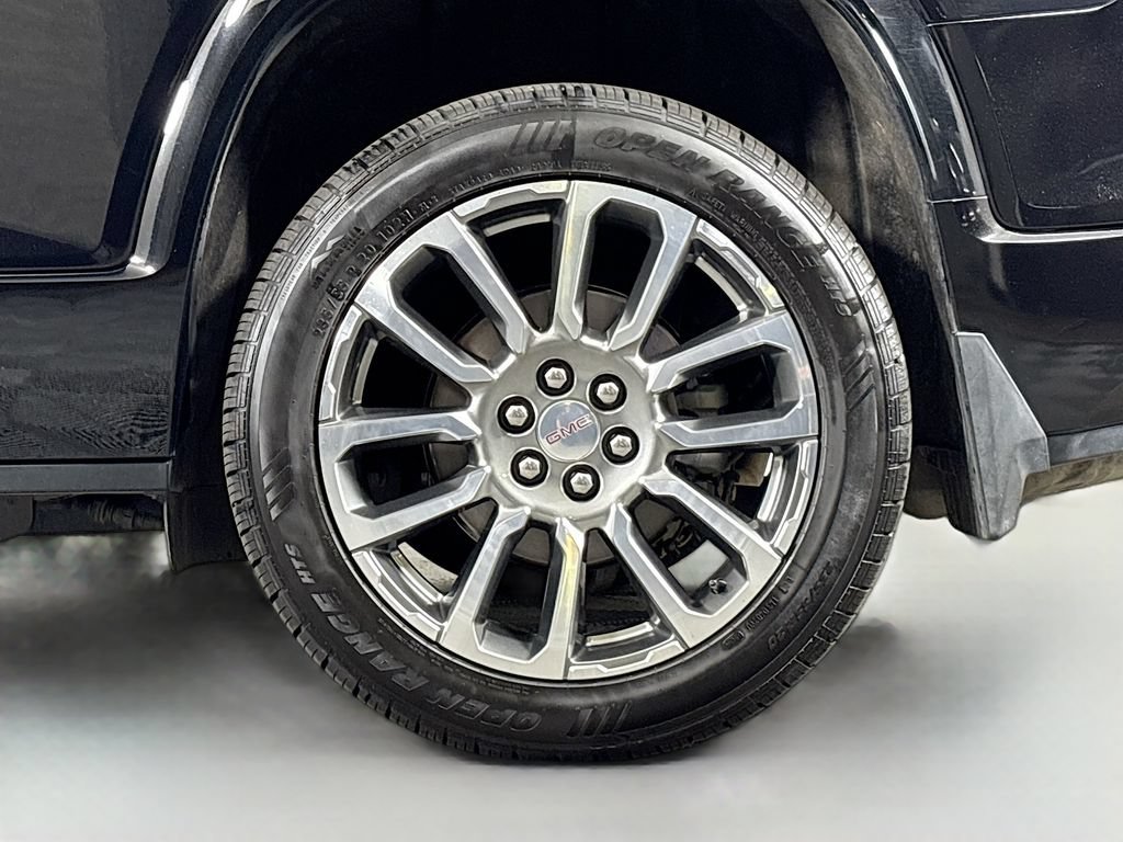Certified 2022 GMC Acadia Denali w/ Denali Ultimate Package AWD/4WD image 38