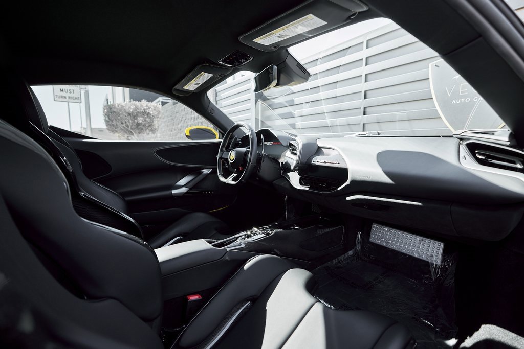 Used 2022 Ferrari SF90 Stradale image 40