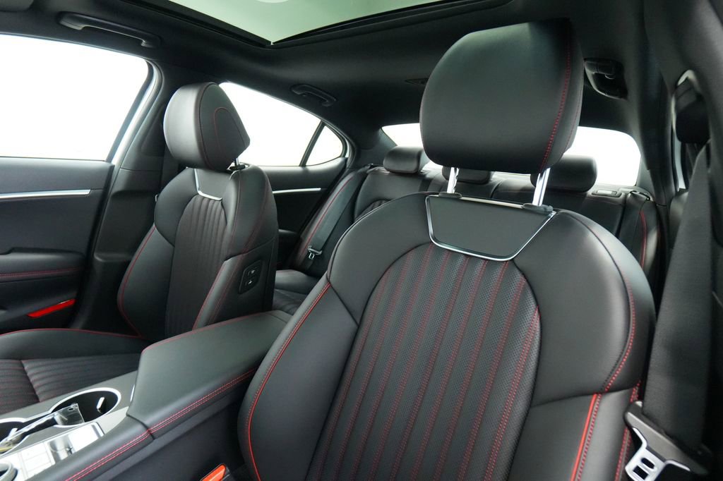 New 2026 Genesis G70 3.3T Sport Prestige image 14