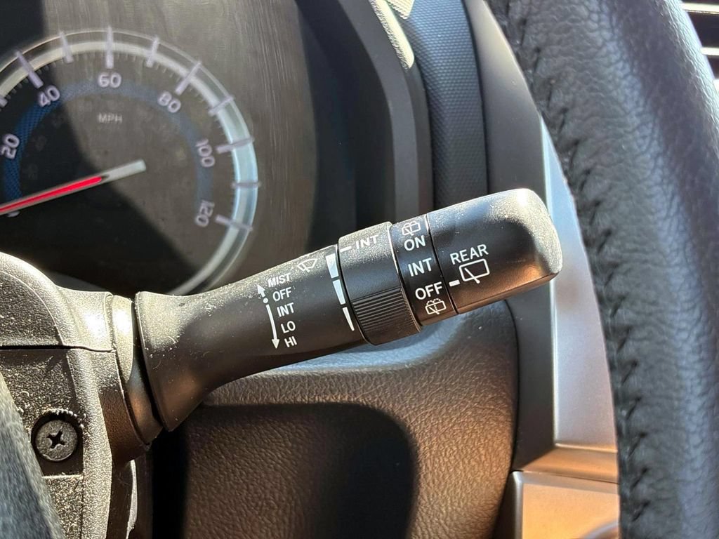 Used 2018 Toyota 4Runner SR5 Premium AWD/4WD image 26