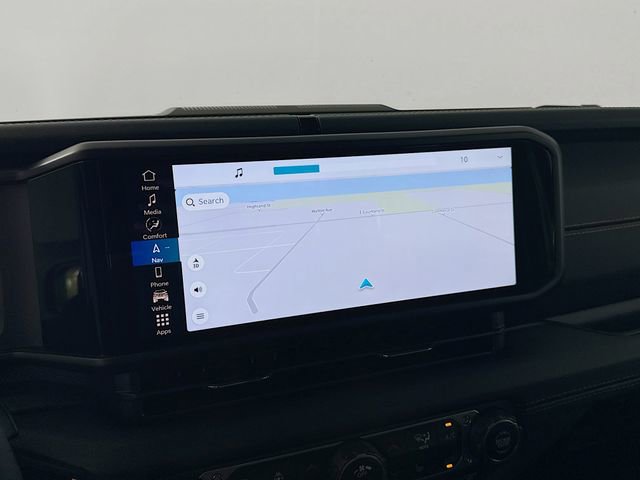 New 2025 Jeep Gladiator Sport w/ Premium Package image 13