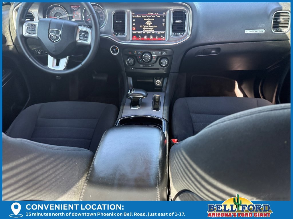 Used 2014 Dodge Charger SXT RWD image 13