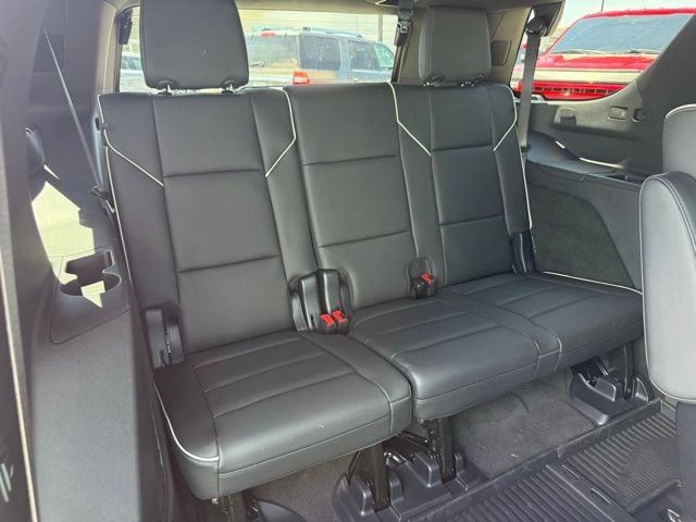 Used 2025 Cadillac Escalade Sport w/ LPO, Floor Liner Package AWD/4WD image 43