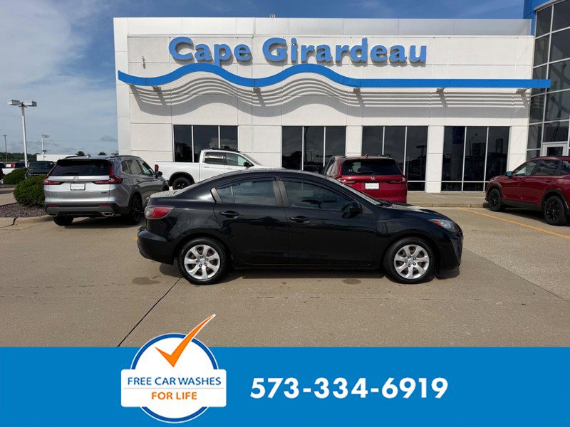 Used 2011 MAZDA MAZDA3 i Sport FWD image 1