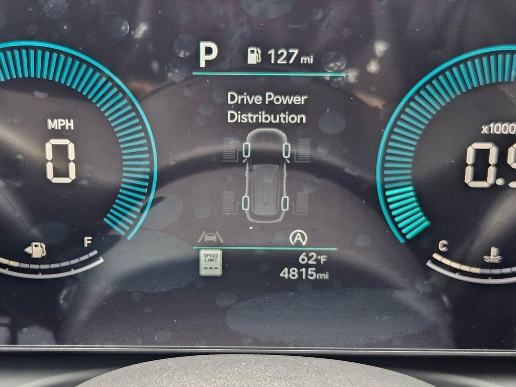 Certified 2025 Hyundai Tucson SE image 16