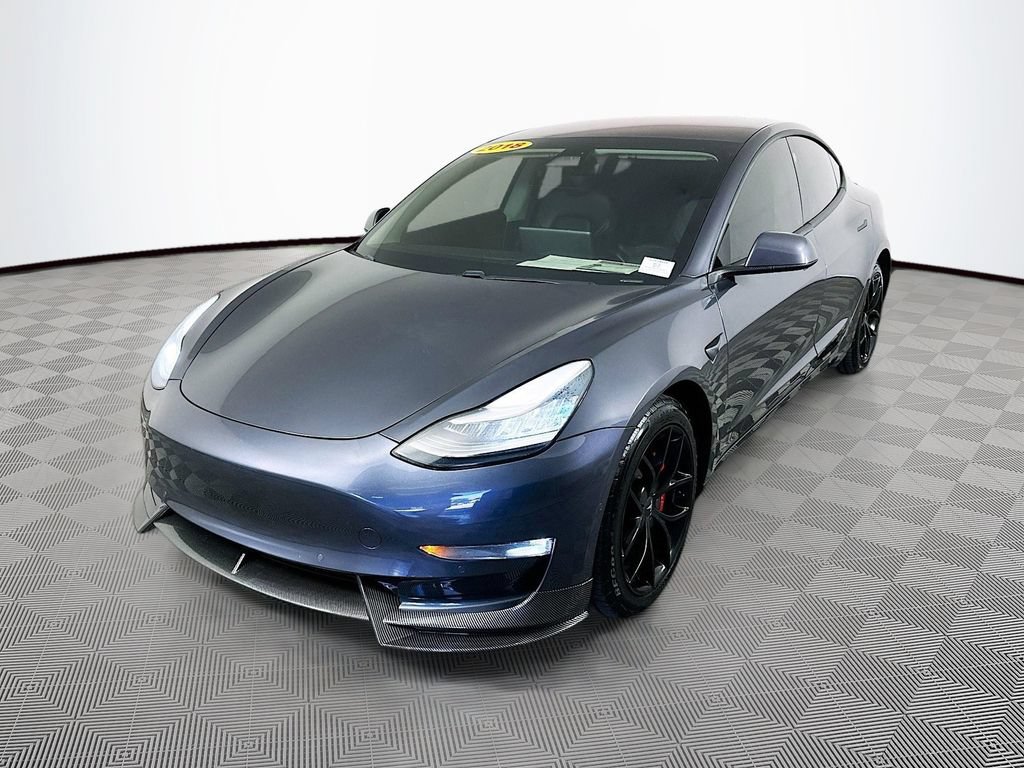 Used 2018 Tesla Model 3 Long Range AWD/4WD image 4