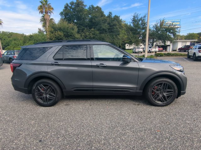 New 2027 Ford Explorer ST-Line w/ Premium Package RWD image 4