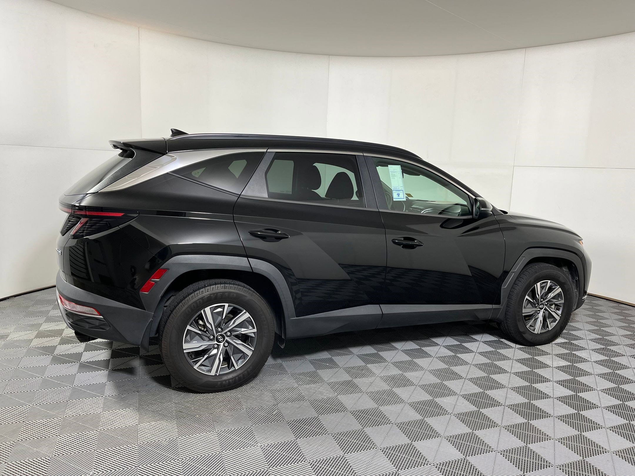 Used 2022 Hyundai Tucson Blue image 20