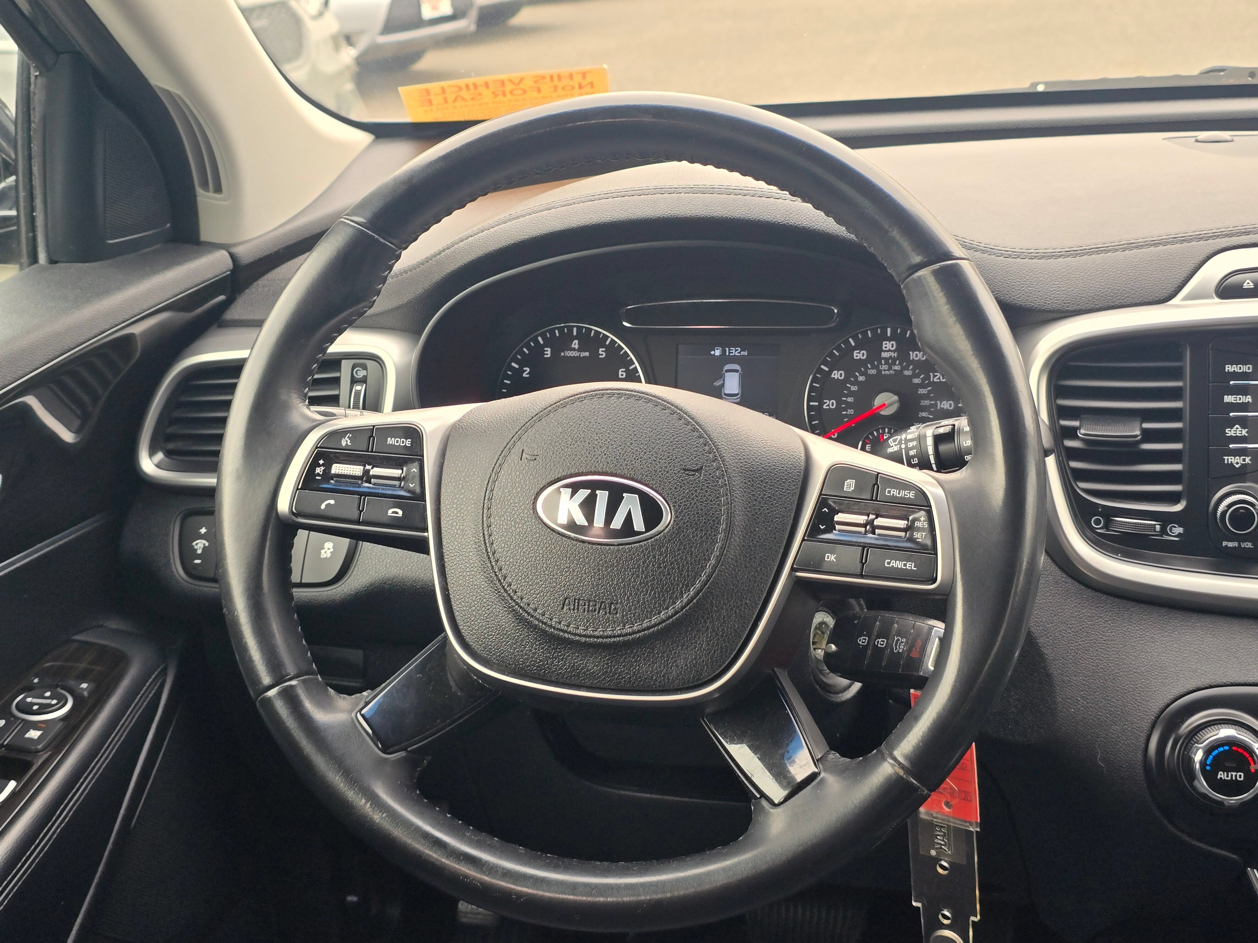 Used 2019 Kia Sorento AWD w/ LX Convenience Package image 19