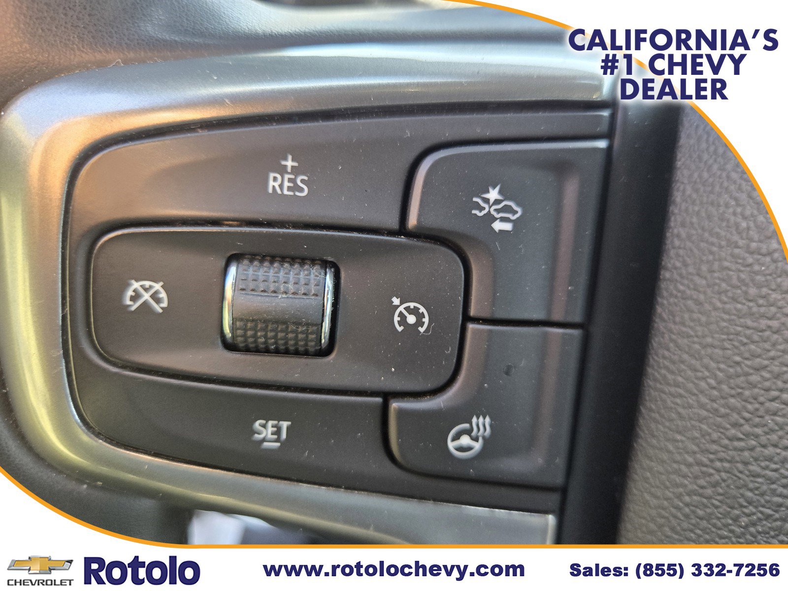 Used 2023 Chevrolet Suburban Premier image 22