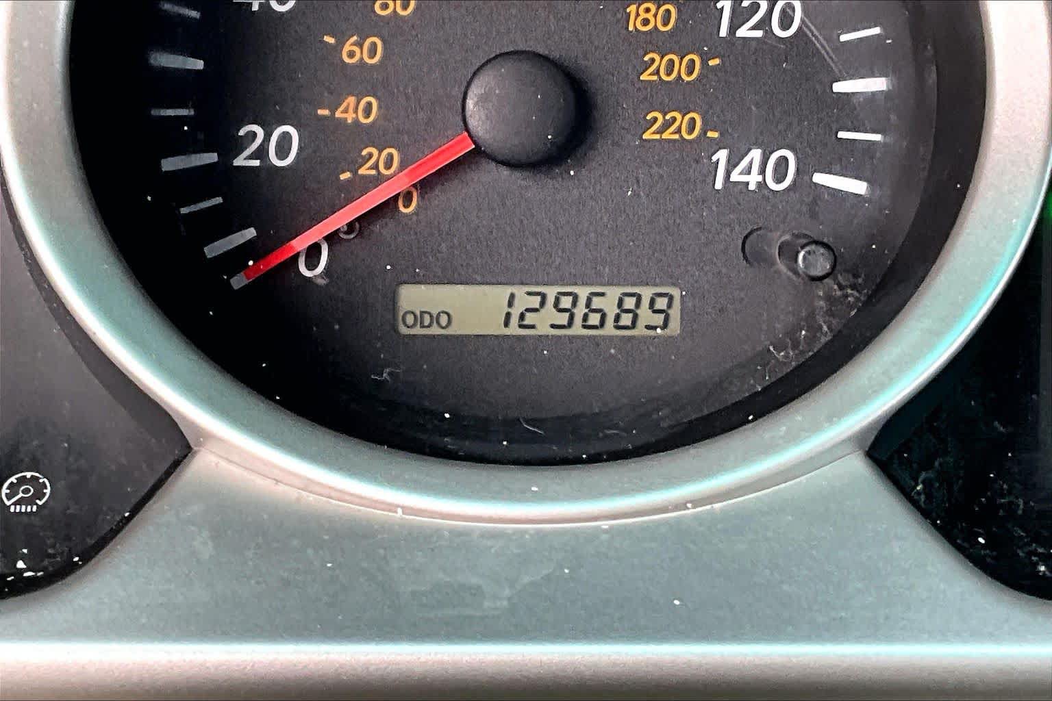 Used 2004 Toyota Highlander Limited FWD image 25