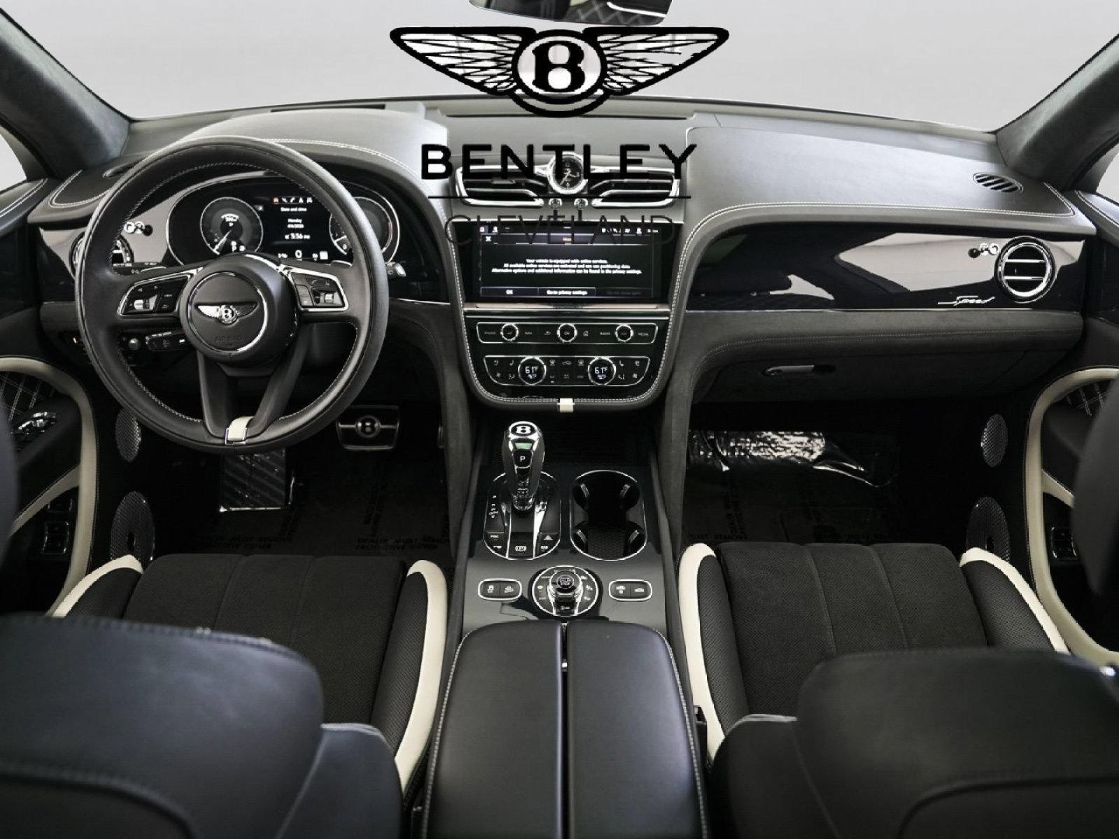 Used 2023 Bentley Bentayga Speed AWD/4WD image 32