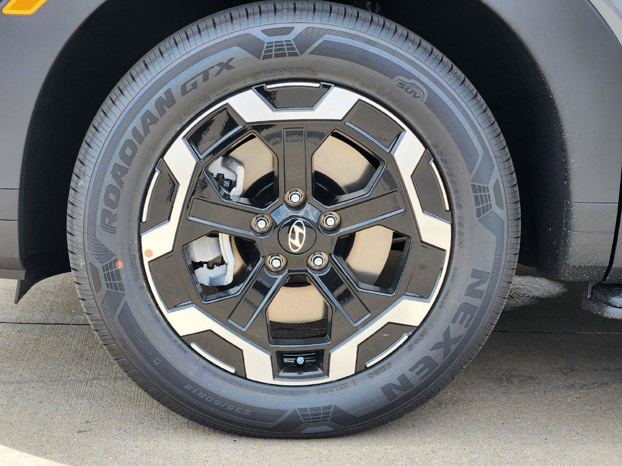 New 2026 Hyundai Santa Fe SEL FWD image 9
