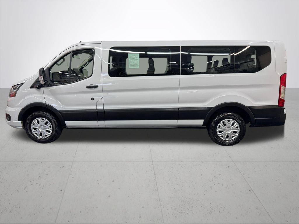 Used 2023 Ford Transit 350 XLT RWD image 3