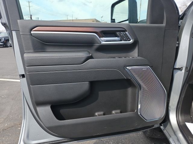 New 2026 GMC Sierra 2500 Denali w/ Denali Reserve Package AWD/4WD image 11