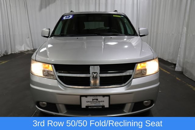 Used 2010 Dodge Journey SXT w/ Flexible Seating Group FWD image 9