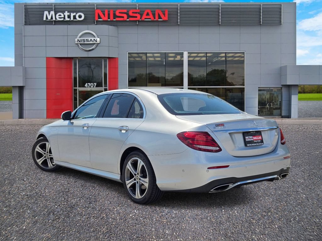 Used 2018 Mercedes-Benz E 300 image 4