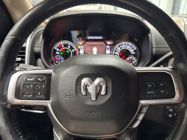 Used 2022 RAM 3500 Laramie AWD/4WD image 12