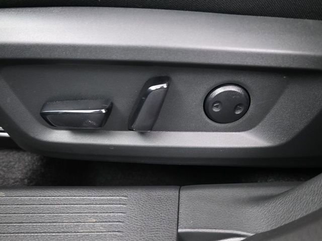 New 2026 Nissan Rogue SV w/ Cold Weather Package FWD image 33