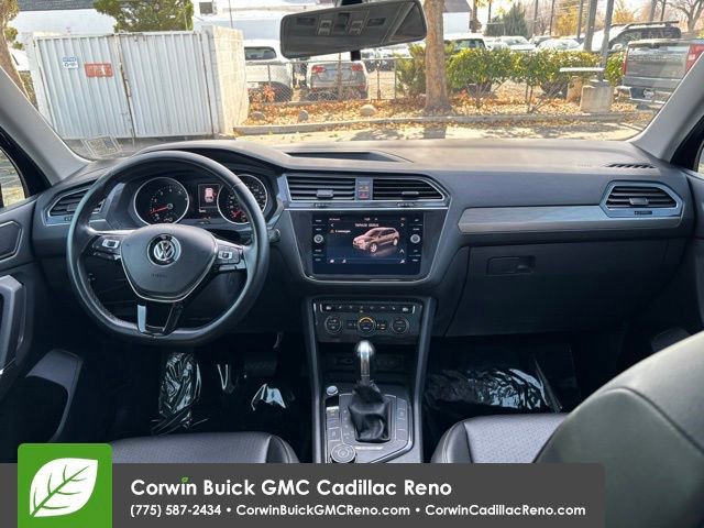 Used 2018 Volkswagen Tiguan SE image 32