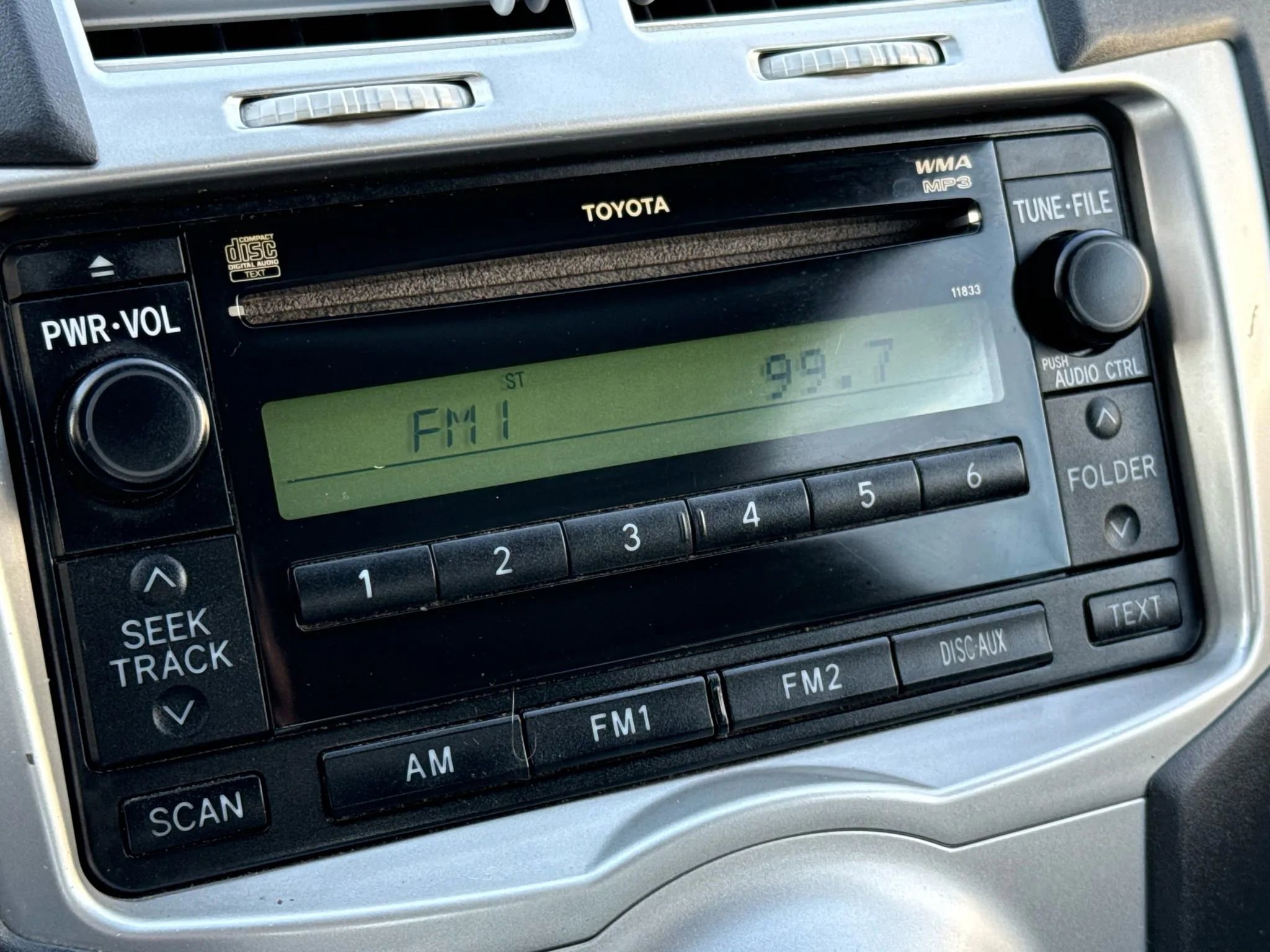 Used 2008 Toyota Yaris S image 25